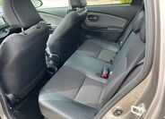Toyota Yaris 15