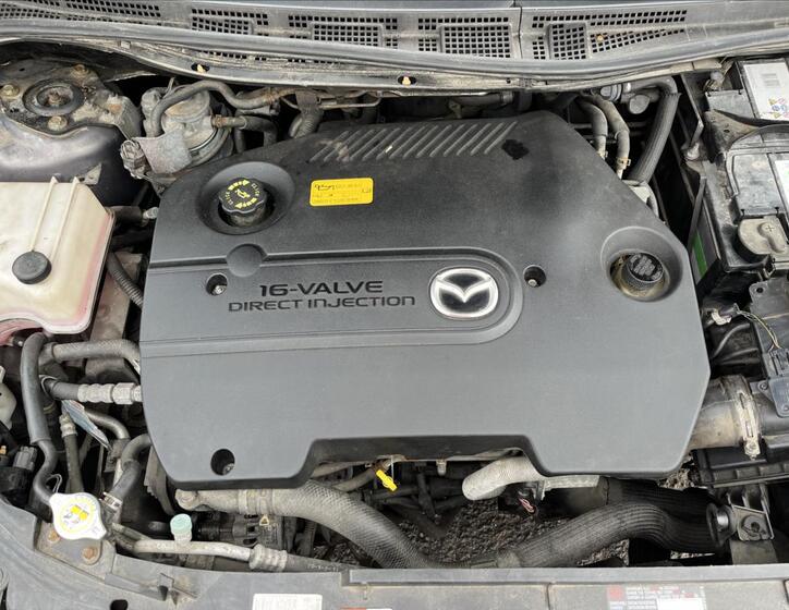 Mazda 5 27
