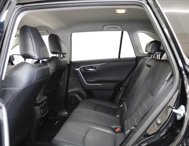 Toyota RAV4 7