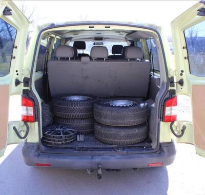 Volkswagen Transporter 9