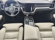 Volvo V60 14