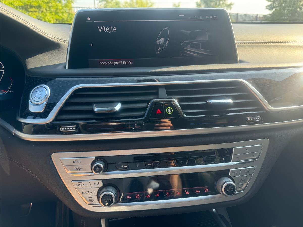 BMW Řada 7