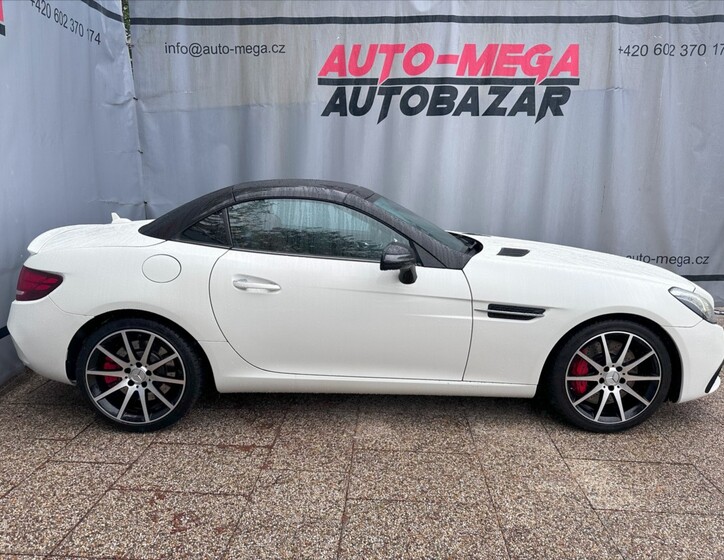 Mercedes-Benz SLC 4
