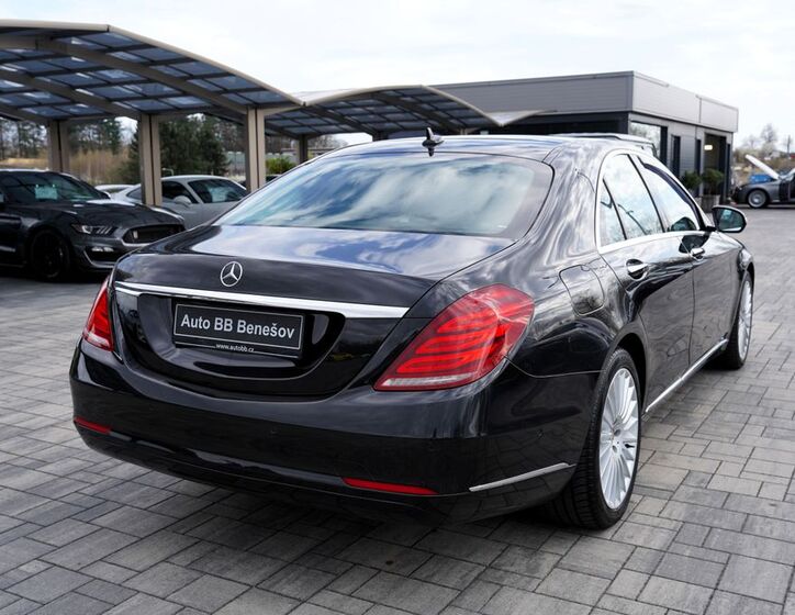 Mercedes-Benz Třídy S 6