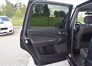 Ford Galaxy 27