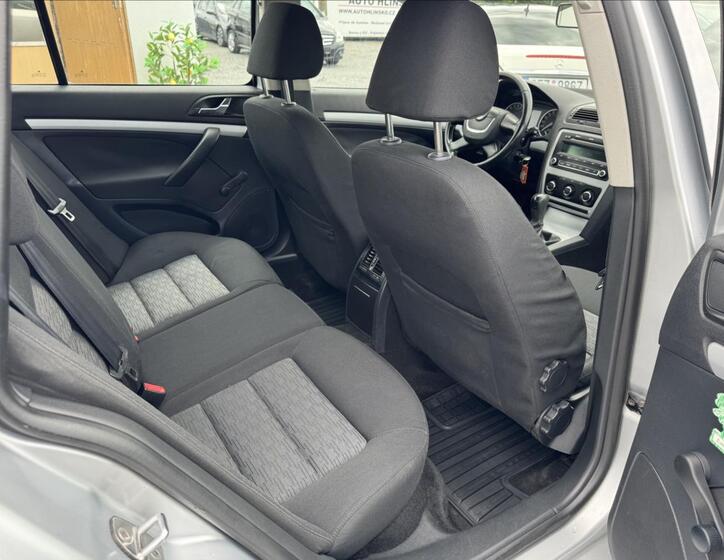 Škoda Octavia 14