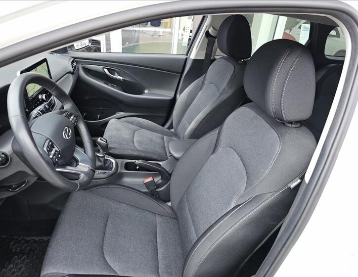 Hyundai i30 9