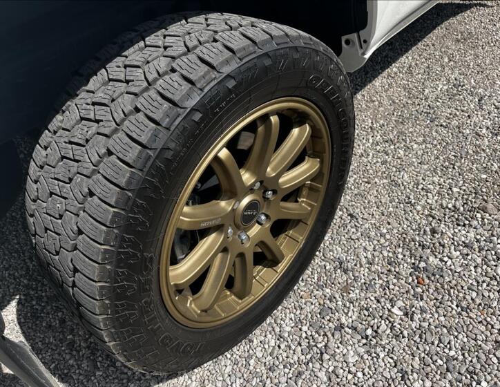 Toyota Land Cruiser 14