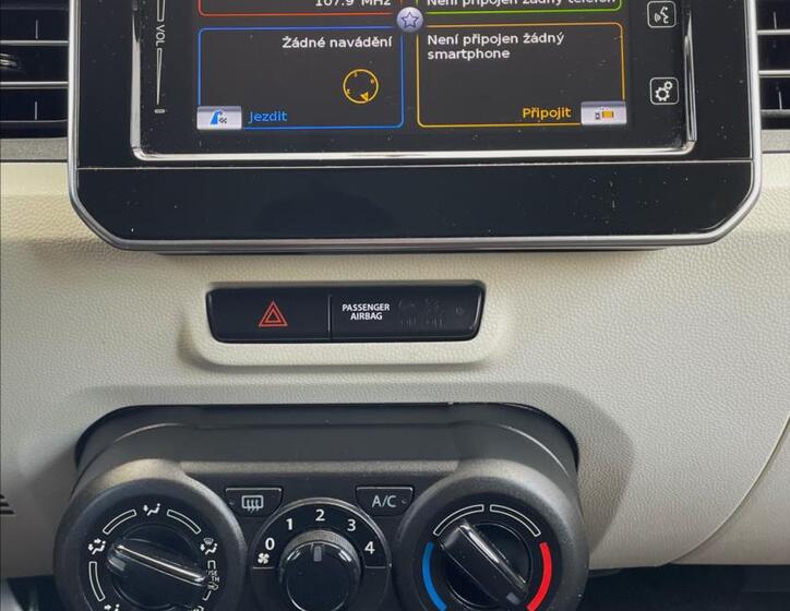 Suzuki Ignis 15