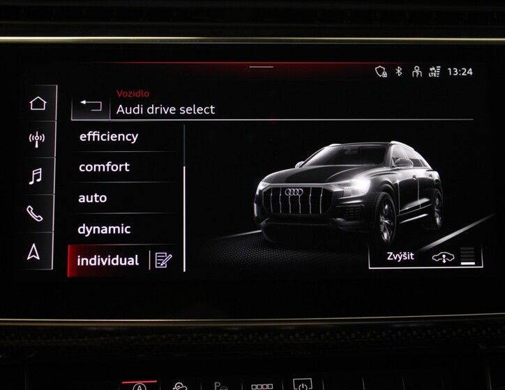 Audi Q8 13