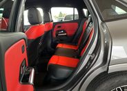 Mercedes-Benz GLA 15