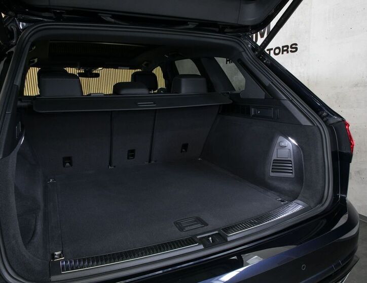 Volkswagen Touareg 38
