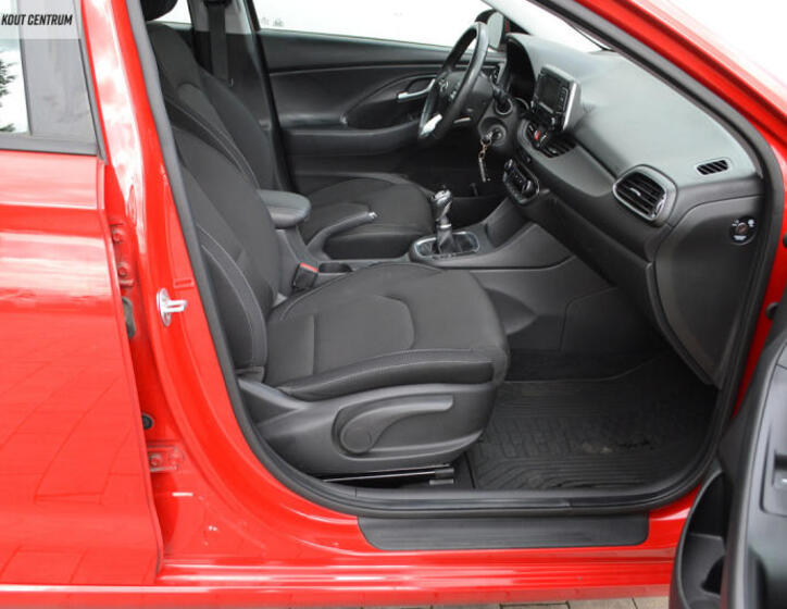 Hyundai i30 11