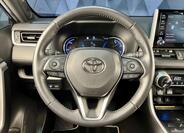 Toyota RAV4 13
