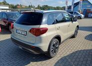 Suzuki Vitara 2