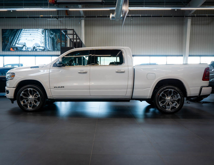 Dodge RAM 2