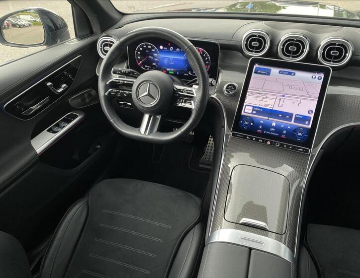 Mercedes-Benz GLC 13