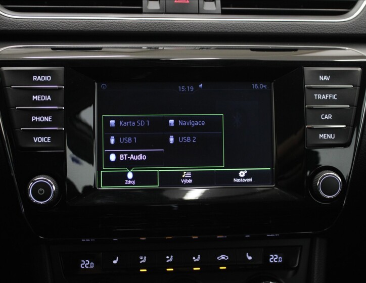 Škoda Superb 15