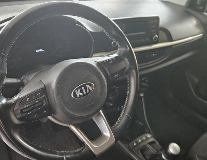 KIA Picanto 11