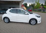 Toyota Yaris 7