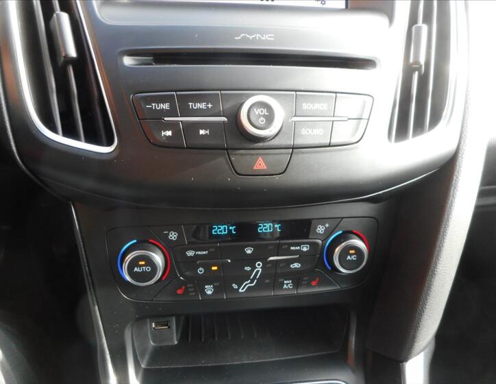 Ford Focus 16