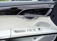 Audi A8 19