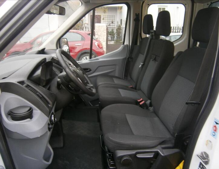 Ford Transit 11
