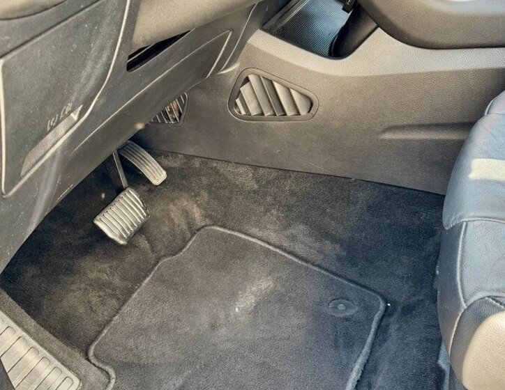 Ford S-MAX 14