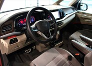 Volkswagen Multivan 10