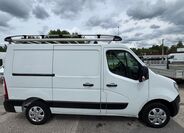 Nissan NV400 37