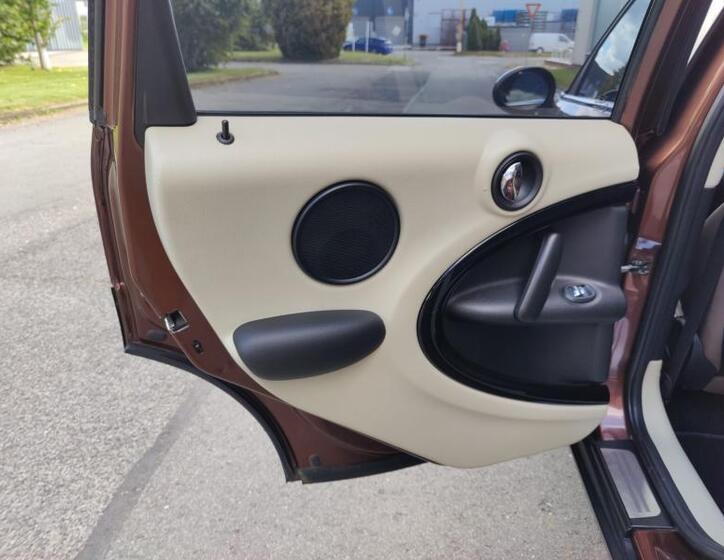 Mini Countryman 14