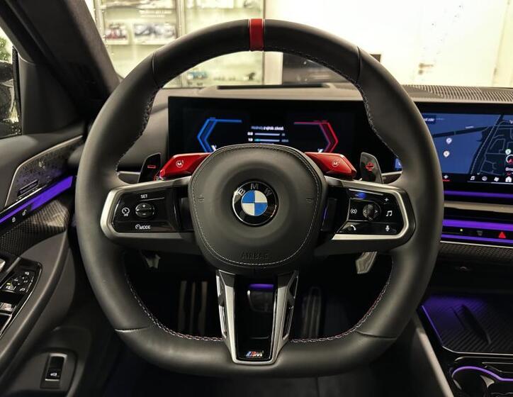 BMW M5 15