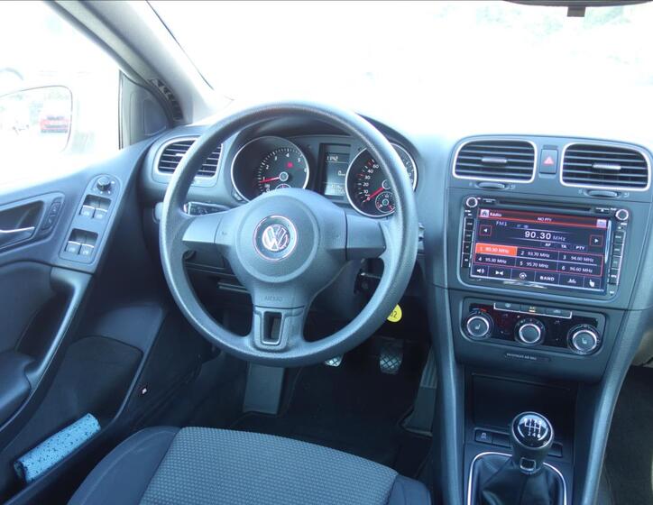 Volkswagen Golf 22