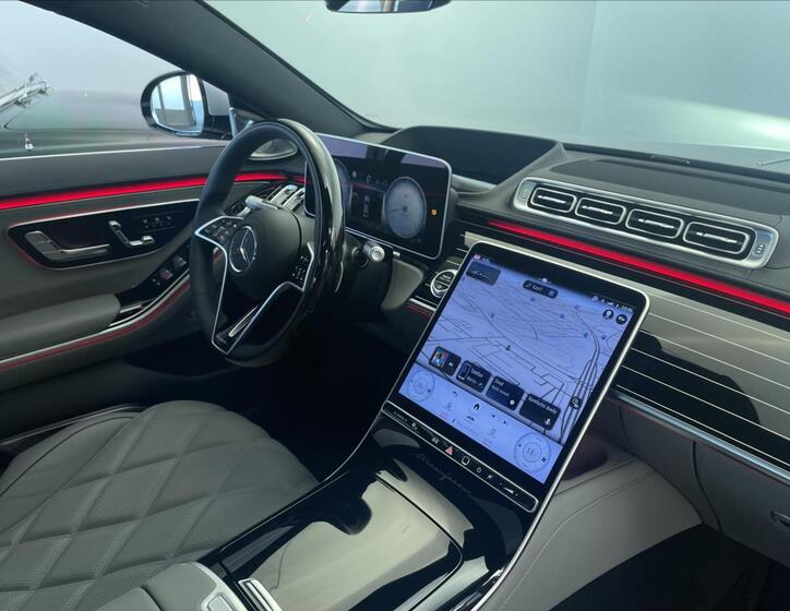Mercedes-Benz Třídy S 18