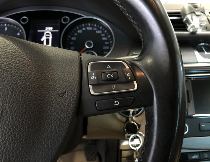 Volkswagen Passat 23