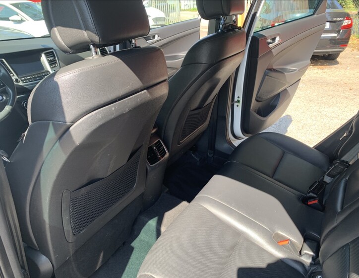 Hyundai Tucson 17