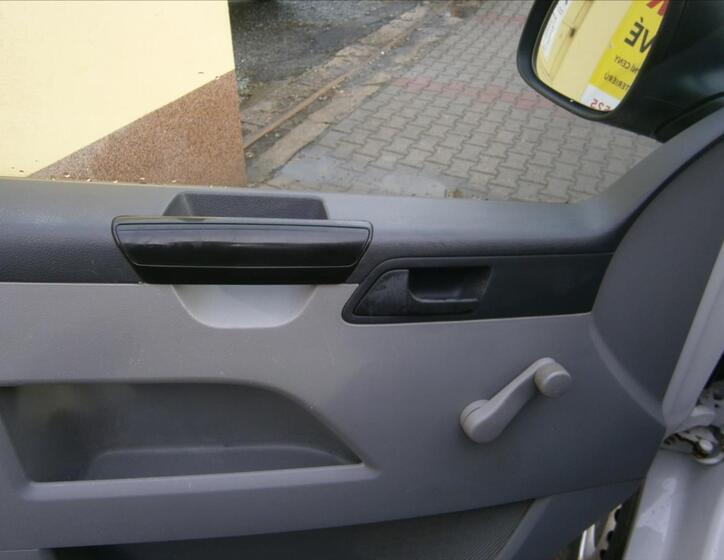 Volkswagen Transporter 12