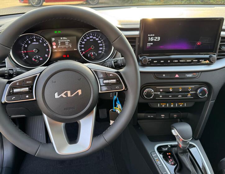 KIA Ceed 12