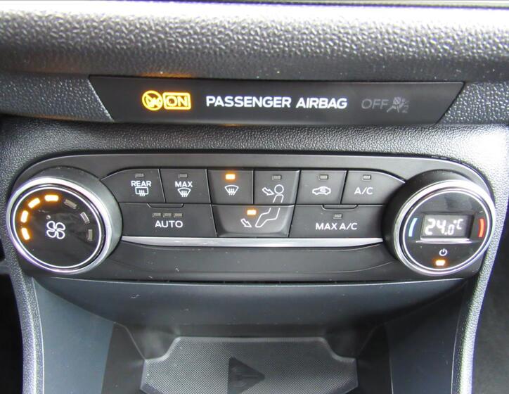 Ford Fiesta 18