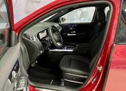 Mercedes-Benz GLA 10