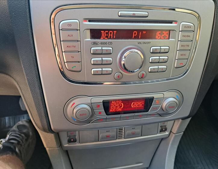 Ford Focus 18