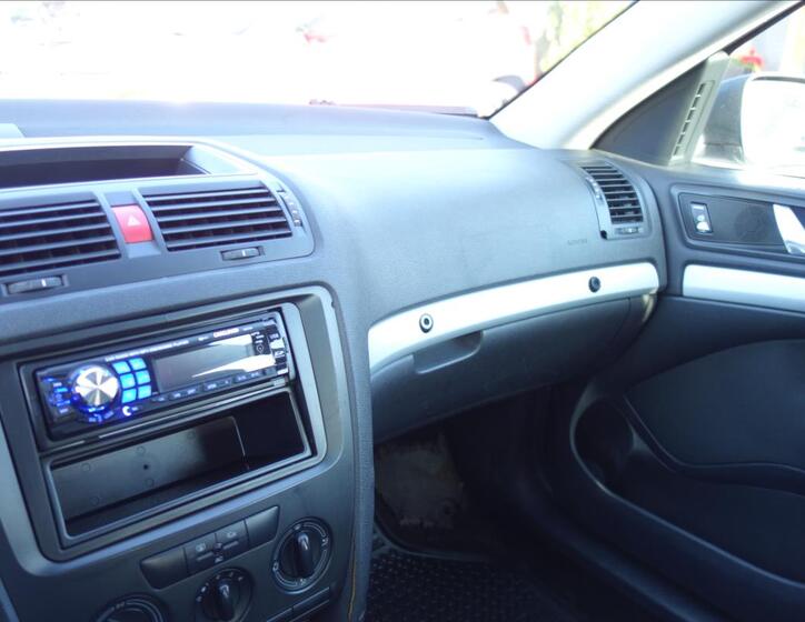 Škoda Octavia 25