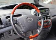 Toyota Previa 8