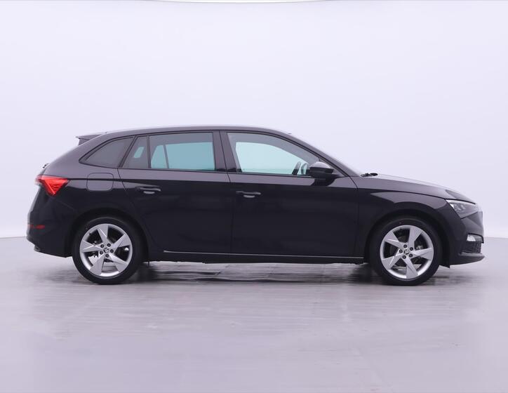 Škoda Scala 8