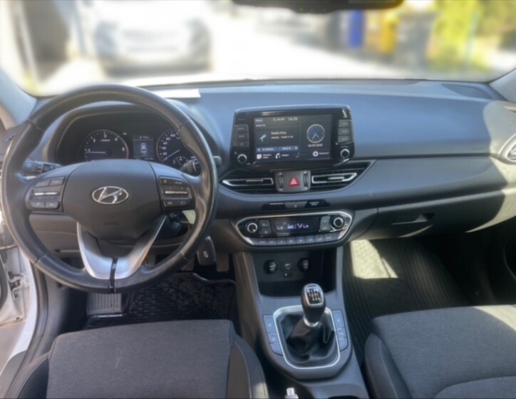 Hyundai i30 9