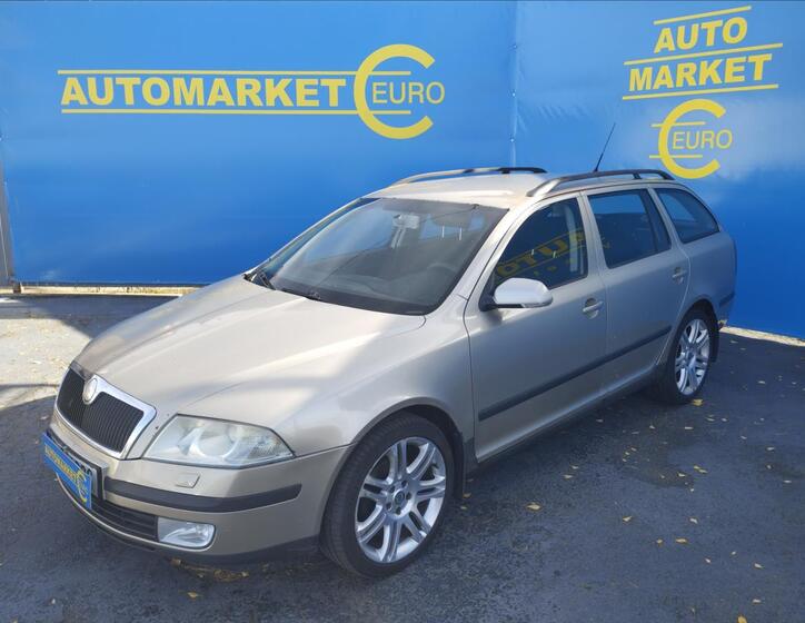 Škoda Octavia 1