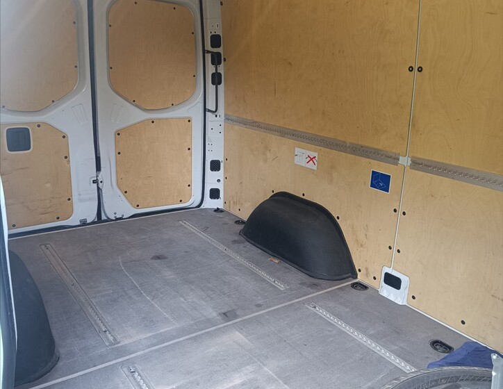 Mercedes-Benz Sprinter 3