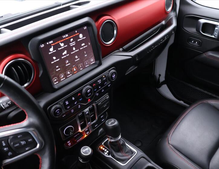 Jeep Wrangler 19