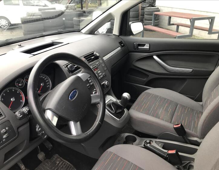 Ford C-MAX 9