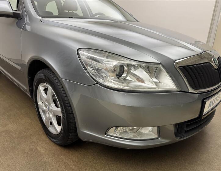 Škoda Octavia 24